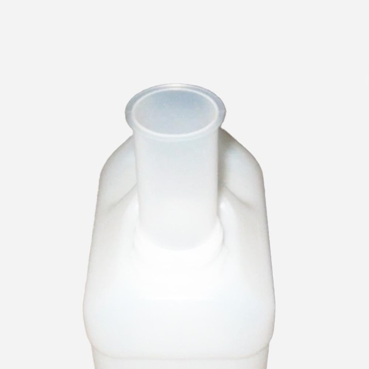 Tube Verseur PEHD Naturel monté sur jerrycan 2